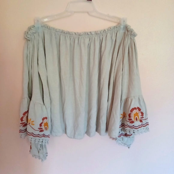 Boho Off-the-Shoulder Top Small - Picture 4 of 6